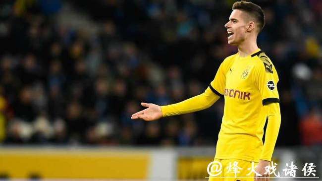 多特官方:魏格尔加盟本菲卡 转会费2000万欧 多特官方:魏格尔加盟本菲卡 转会费2000万欧